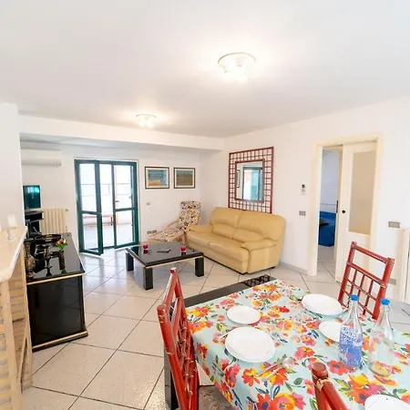 Le Pesche - Centro Storico