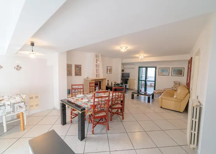 Le Pesche - Centro Storico